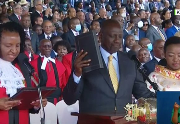 WILLIAM SAMOEI RUTO SWORN IN AS THE 5TH PRESIDENT OF KENYA, PLEDGES TO FULFILL CAMPAIGN PROMISES WILLIAM SAMOEI RUTO SWORN IN AS THE 5TH PRESIDENT OF KENYA, PLEDGES TO FULFILL CAMPAIGN PROMISES
