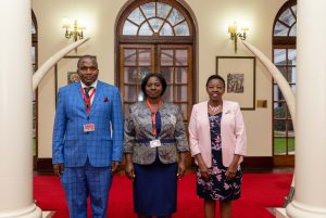 First Lady Rachel Ruto posing for a photo with Dr. Ian Ndlovu and his wife Evangelist Angel Ndlovu | Rachel Ruto Twitter
