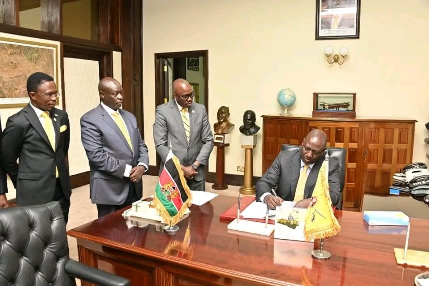 RUTO’S PRESIDENCY OFF TO A ROUGH START AS SPIKE IN ENERGY COSTS ANGER KENYANS