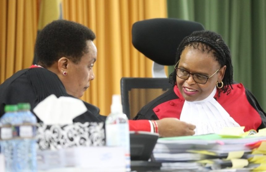 Kenyans wait with bated breath the verdict of the SCOK