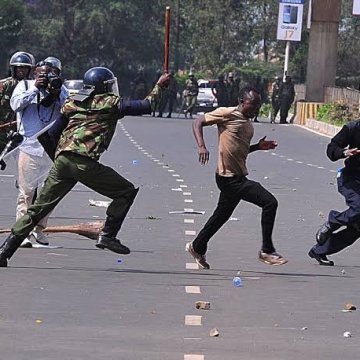 Violence and Chaos as Anti-Government Demonstrations Persist in Kenya