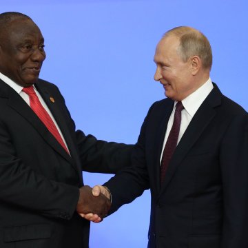 South Africa Mulls Changing Laws to Shield Putin for ICC Arrest