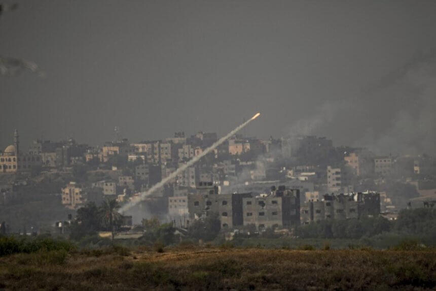 Israel, Hamas Agree 4-day Truce, 50 Hostages To Go Free