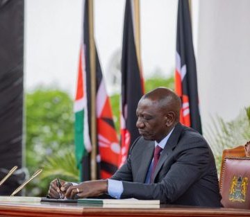 Ruto Approves New Healthcare Fund Despite Opposition; Sakaja Apologizes to Street Food Vendors After Crackdown