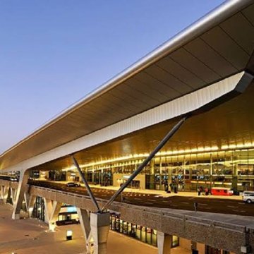 Cape Town Ranked Best Airport in Africa; Starlink to Exit South Africa