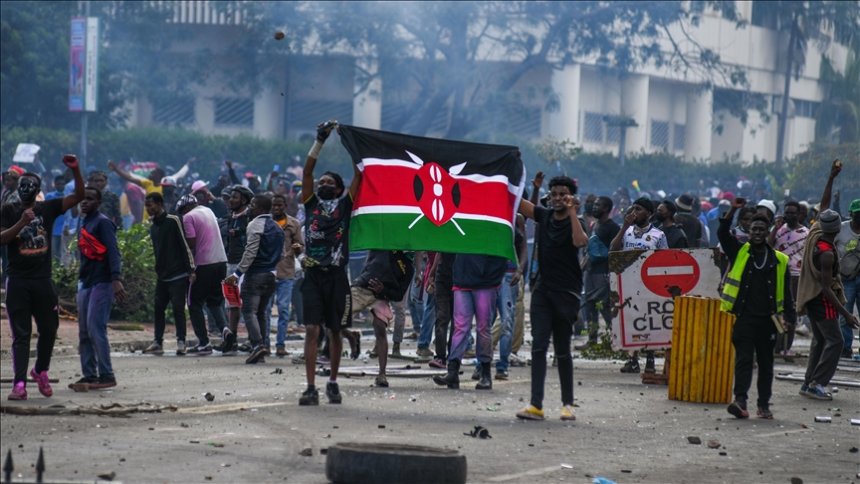 Ruto Backs Down on Finance Bill, Calls Protesting Youth for Dialogue
