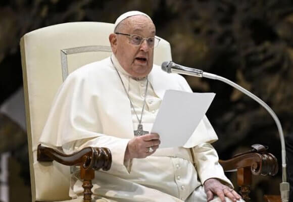 Pope Francis Shows Signs of Improvement Amid Pneumonia Battle Pope Francis Shows Signs of Improvement Amid Pneumonia Battle