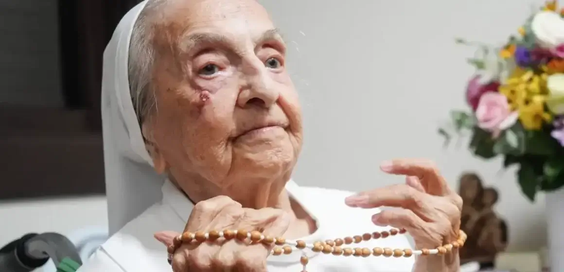 World’s Oldest Person, Brazilian Nun, Dies at 116