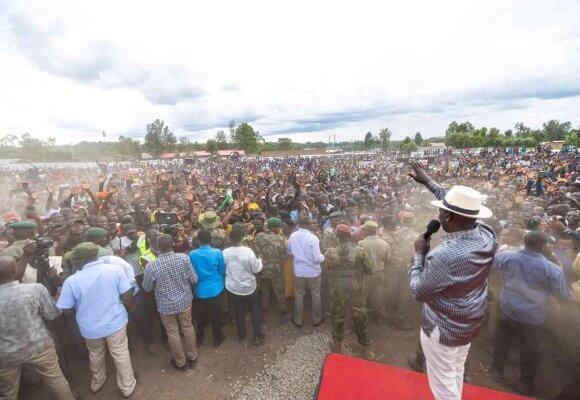 Flying Shoe Disrupts Ruto Rally