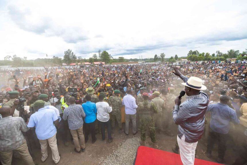 Flying Shoe Disrupts Ruto Rally