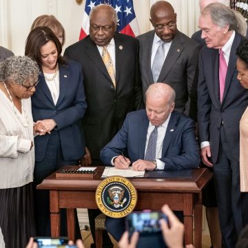 Juneteenth’s Hidden History: How Texas Enslavers Profited From a Two-Year Delay Juneteenth’s Hidden History: How Texas Enslavers Profited From a Two-Year Delay